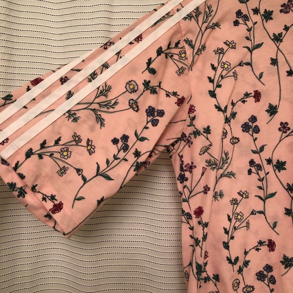 Adidas Floral Top - Picture 2 of 6